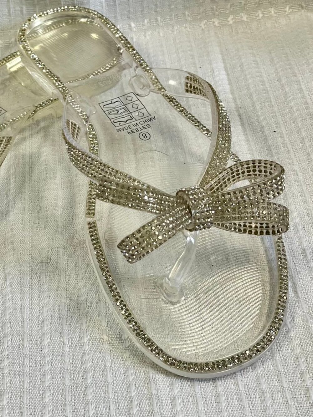 Nicole Miller New York Transparent Jelly Bling Bow Sandals 8